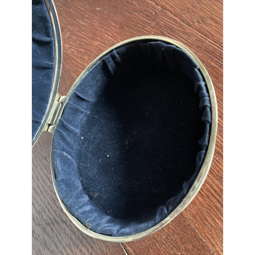 Metal Trinket Box Silver Tone 5x4x2.5 Oval Blue Velvet Lining Floral - Picture 12 of 14